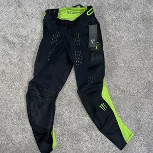 360 Fox Racing Monster Pants Size 28 BRAND NEW